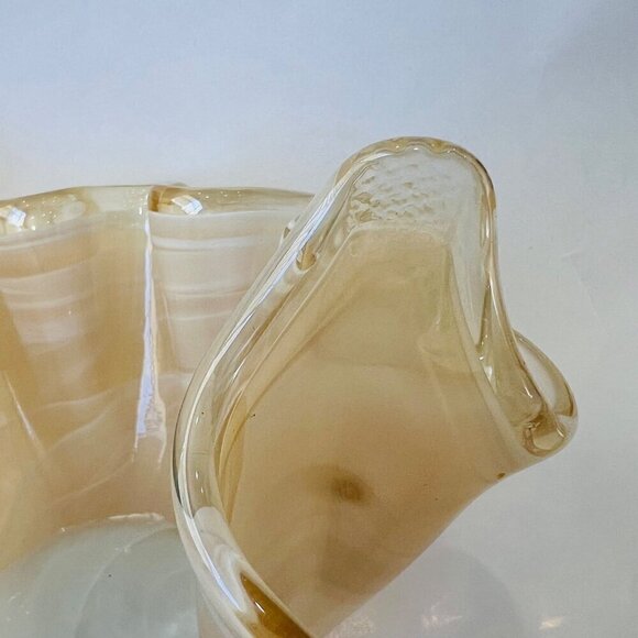 Large Handkerchief style Italian Murano accent glass bowl - Picture 5 of 8